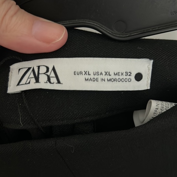 Zara dress shorts - Picture 3 of 3
